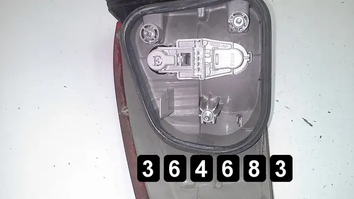 Ford Mondeo MK IV (2007 - 2014) 7s7113404a Задний фонарь в кузове — фото 5