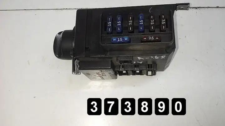 Mercedes-Benz A W168 (1997 - 2004) 1685450104 Другие включатели / ручки/ переключатели — фото 3