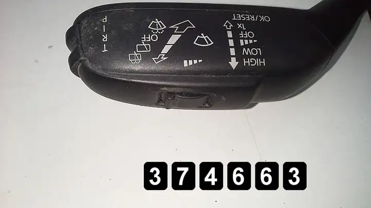 Seat Ibiza IV (6J,6P) (2008 - 2017) 6R0953521E Другие включатели / ручки/ переключатели — фото 4