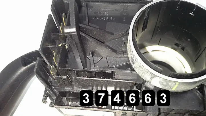 Seat Ibiza IV (6J,6P) (2008 - 2017) 6R0953521E Другие включатели / ручки/ переключатели — фото 5