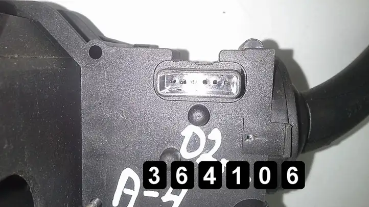 Audi A4 S4 B6 8E 8H (2000 - 2006) 4E0953513A Другие включатели / ручки/ переключатели — фото 6