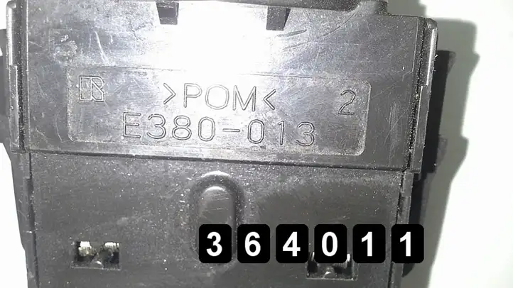 Mitsubishi L200 (2006 - 2014) E380-013 Другие включатели / ручки/ переключатели — фото 7