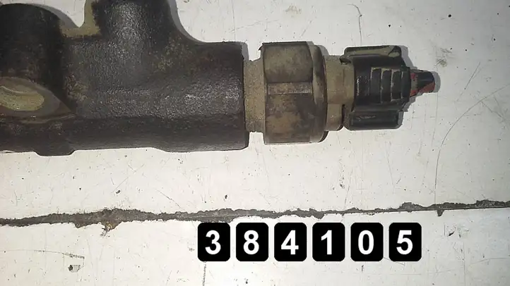 Toyota Corolla Verso E121 (2001 - 2004) 2000d4d8945812029 Магистральная топливная трубка — фото 3