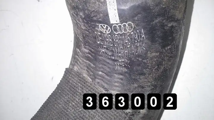 Audi Q5 SQ5 (2012 - 2017) 2000tfsi 8r0145790a Трубка подачи воздуха — фото 5