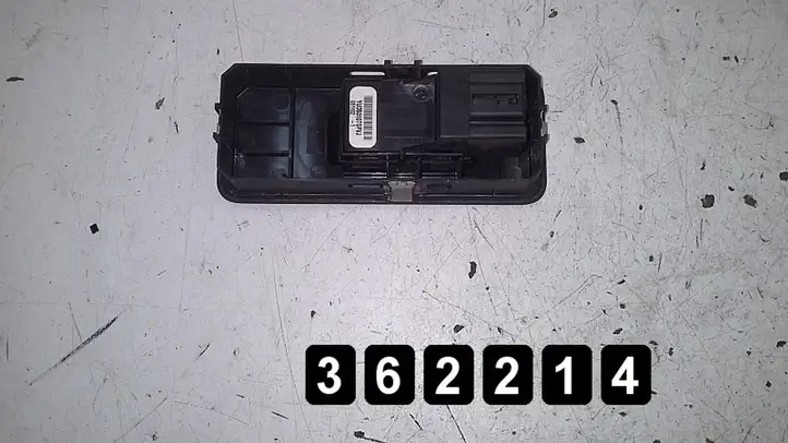 Land Rover Range Rover Sport L320 (2005 - 2009) yud501070pvj Другие включатели / ручки/ переключатели — фото 3