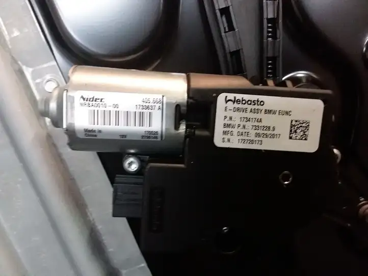 BMW X6 F16 (2014 - 2017) 806139507 Комплект люка крыши — фото 2
