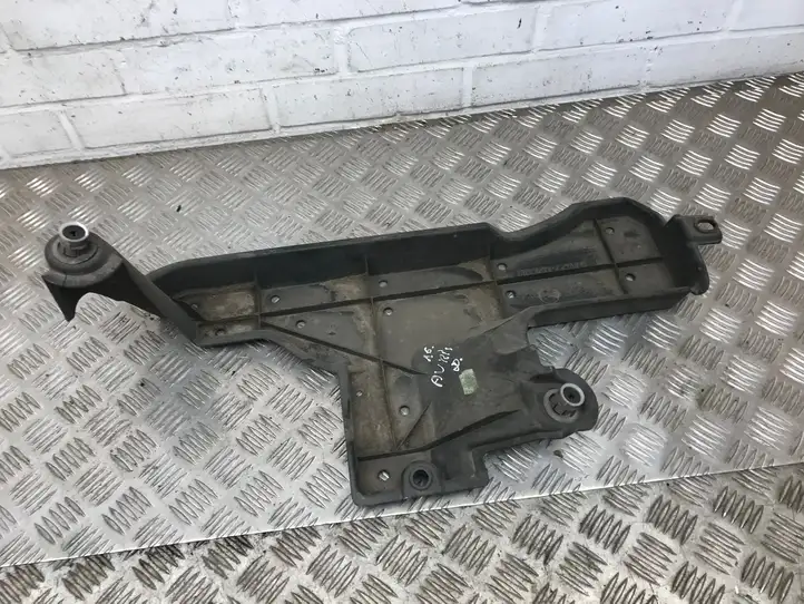 Toyota Auris E180 (2012 - 2018) 5762702090 Защита днища задней части — фото 3