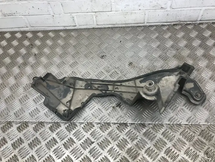 Toyota Auris E180 (2012 - 2018) 5762802100 Защита днища задней части — фото 4