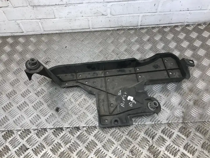 Toyota Auris E180 (2012 - 2018) 5762702090 Защита днища задней части — фото 4