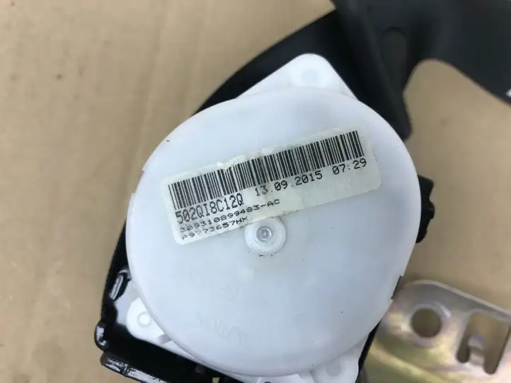 Toyota Auris E180 (2012 - 2018) 7336002740 Задний ремень безопасности — фото 2