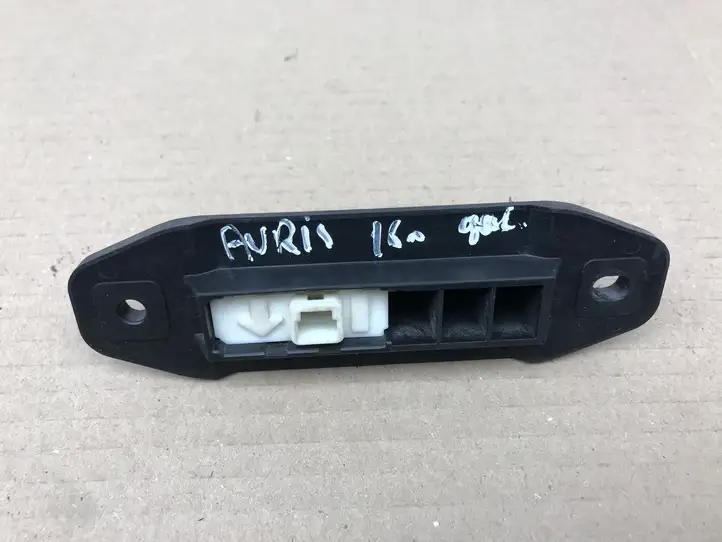Toyota Auris E180 (2012 - 2018) 15C879 Ручка крышки багажника — фото 2