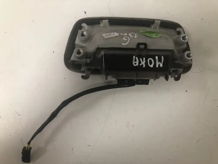 Opel Mokka (2012 - 2016) 95147493 Кнопка закрытия крышки багажника — фото 4