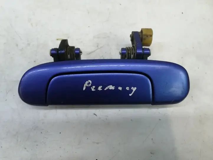 Mazda Premacy (1999 - 2005) Наружная ручка задней двери — фото 1
