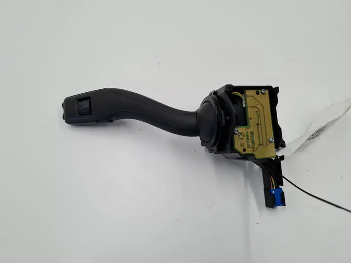 Audi A3/S3 8P (2004 - 2008) 8P0953519A Переключатель стеклоочистителей — фото 2