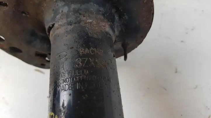Hyundai i40 (2015 - ) Передняя стойка амортизатора — фото 3