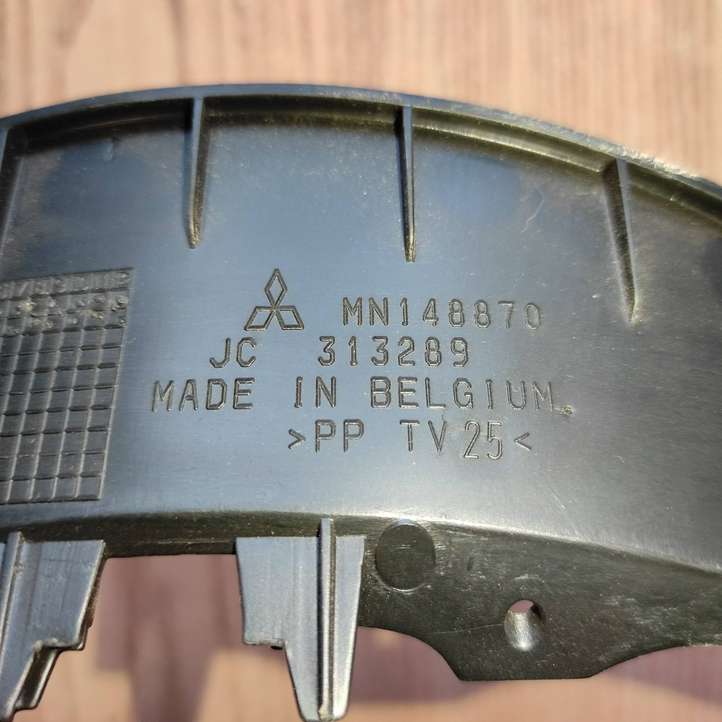 Mitsubishi Colt (2004 - 2008)  MN148870 Отделка приборного щитка
