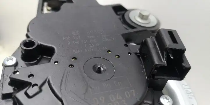 Ford Fiesta (2009 - 2012) 8A61A17K441AA Двигатель стеклоочистителя заднего стекла — фото 4
