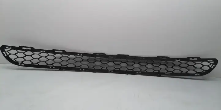 Hyundai Santa Fe (2000 - 2005) 865122B000 Нижняя решетка переднего бампера — фото 2