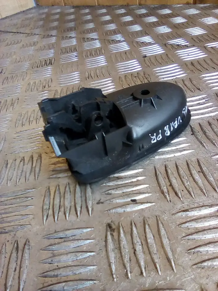Toyota Yaris (2005 - 2009) 692060D100 Внутренняя ручка двери — фото 3