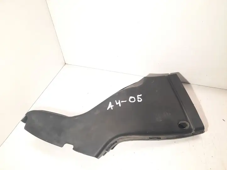 Audi A4 S4 B7 8E 8H (2004 - 2009) 8E0129618K Детали воздухозаборника — фото 1