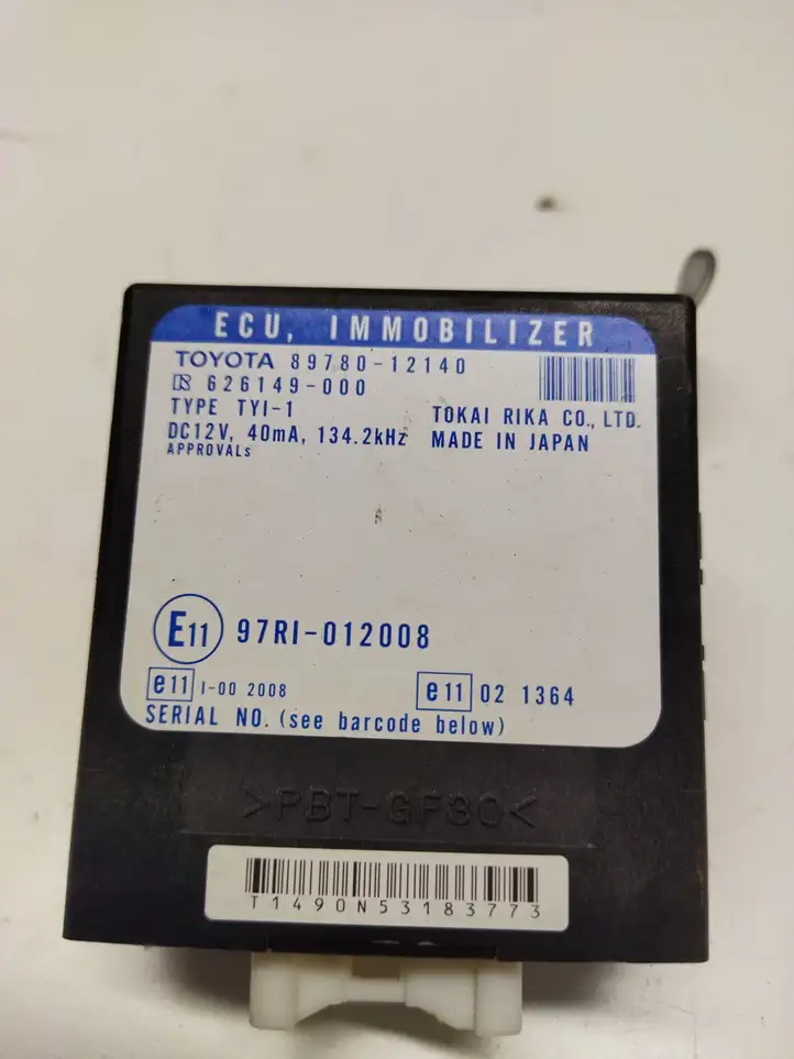 Toyota Corolla E120 E130 (2004 - 2007) 8978012140 Блок иммобилайзера — фото 3