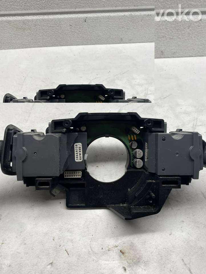 Volvo V70 (2000 - 2004)  30798159 Комплект ручек