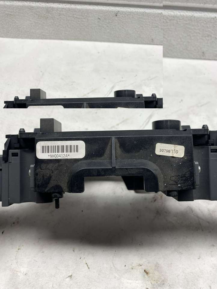 Volvo V70 (2000 - 2004)  30798159 Комплект ручек