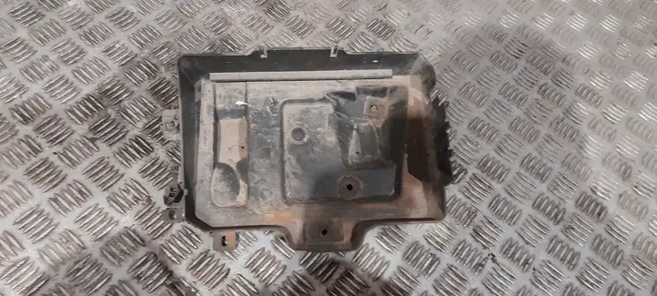 Opel Astra H (2004 - 2009) 13234223 Площадка аккумулятора — фото 1