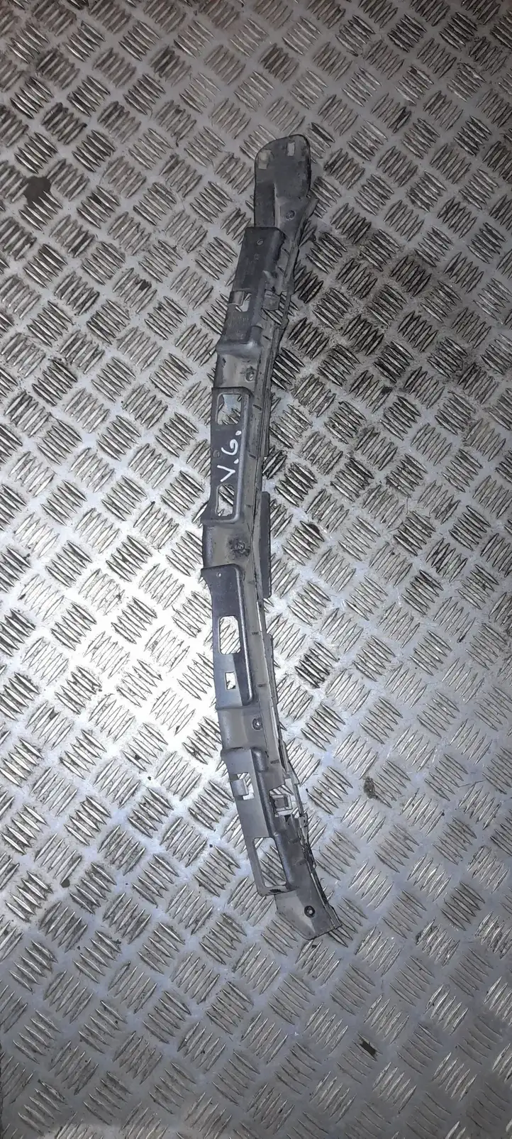 Opel Astra H (2004 - 2009) 24460526 Кронштейн заднего бампера — фото 1
