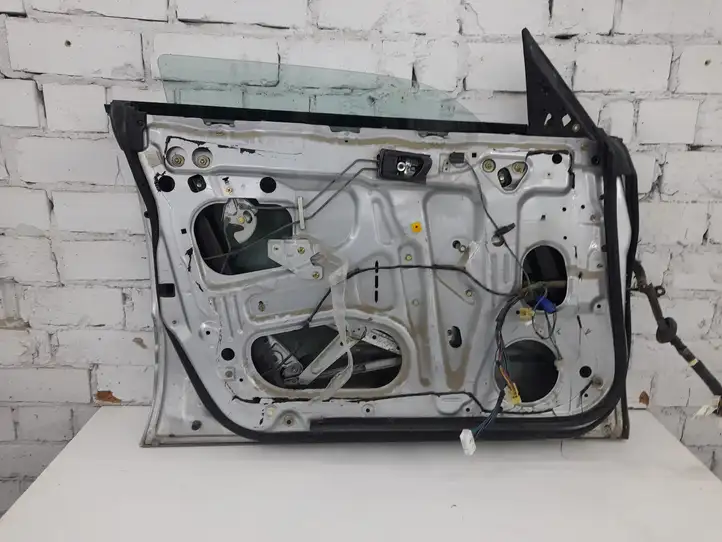 Subaru Forester SF (2000 - 2003) Дверь — фото 4