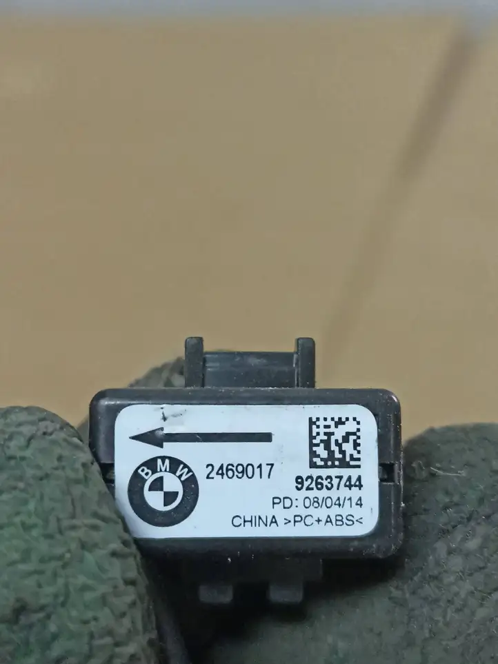 BMW 1 F20 F21 (2011 - 2019) 9263744 Микрофон (Bluetooth / телефон) — фото 3