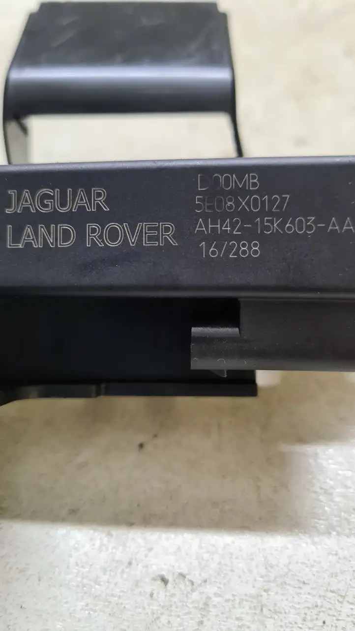 Land Rover Range Rover L405 (2012 - 2017) AH4215K603AA Блок бесключевого доступа — фото 3