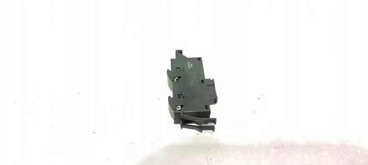 BMW 3 E46 (1998 - 2005) 6902179 Кнопка стеклоподъемников — фото 3