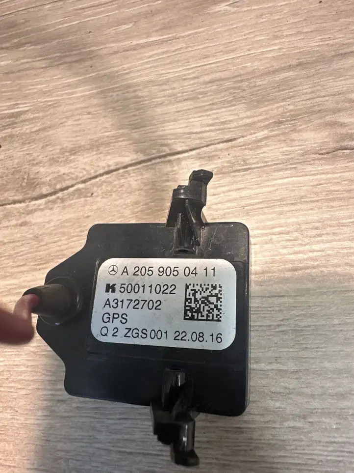 Mercedes-Benz GLC X253/C253 (2015 - ) A2059050411 GPS антенна — фото 2