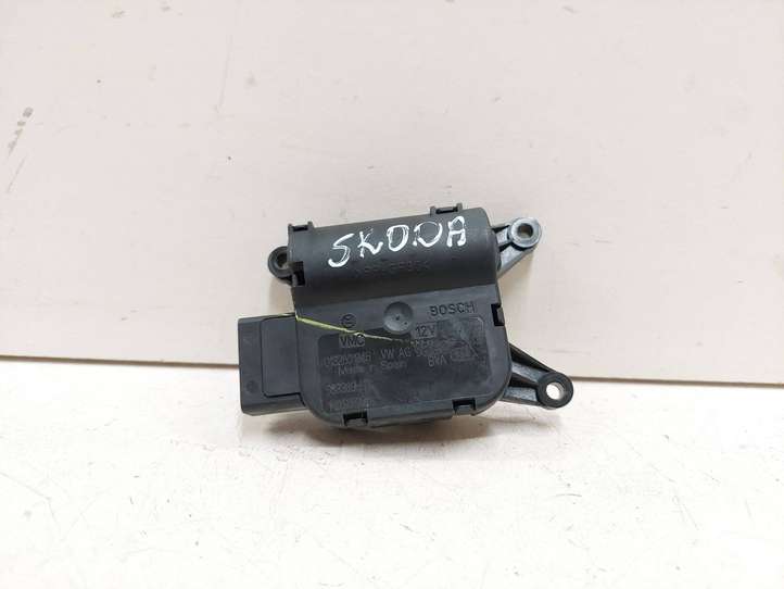 Skoda Octavia Mk2 (1Z) (2004 - 2013)  1K0907511 Двигатель задвижки потока воздуха