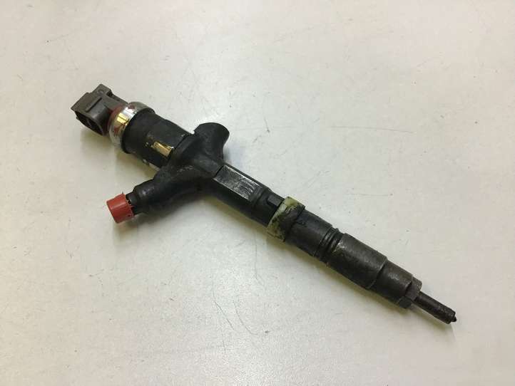 Toyota RAV 4 (XA20) (2000 - 2005)  2367027030 Жиклер (жиклеры) (форсунка (форсунки)