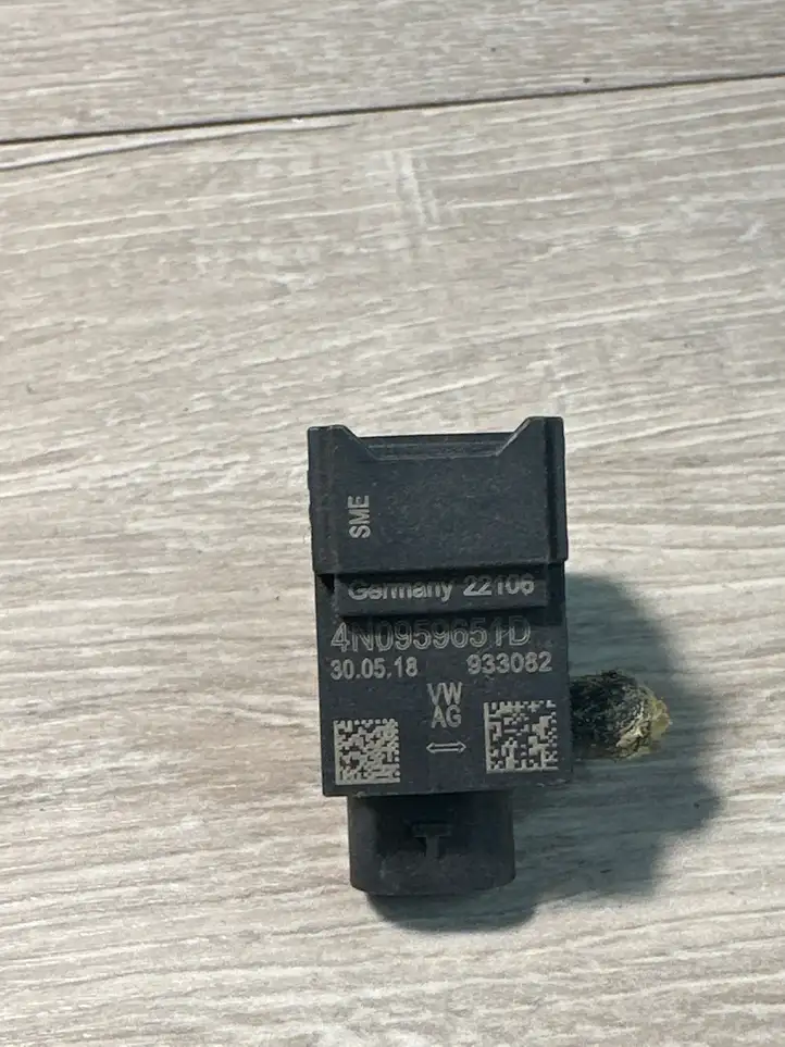 Audi Q5 SQ5 (2017 - ) 4N0959651D Датчик удара SRS — фото 2