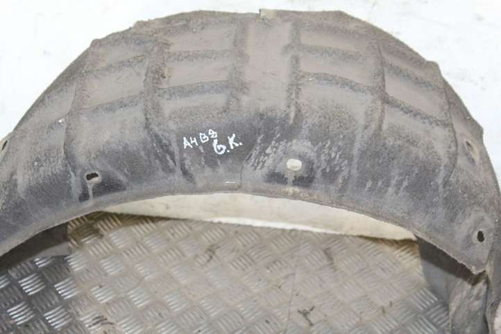 Audi A4 (2007 - 2011)   Задний подкрылок