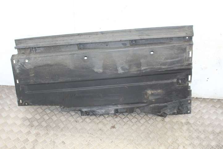 Audi A4 (2007 - 2011)  8K0825207B Боковая нижняя защита