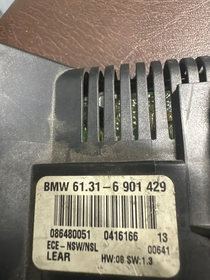 BMW 3 E46 (1998 - 2005) 61316901429 Включатель фонарей — фото 2