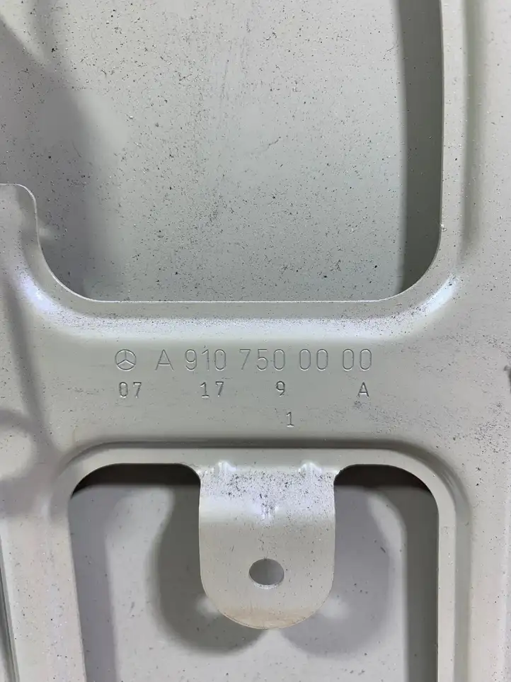 Mercedes-Benz Sprinter W907 W910 (2018 - ) A9107500000 Крышка топливного бака — фото 2