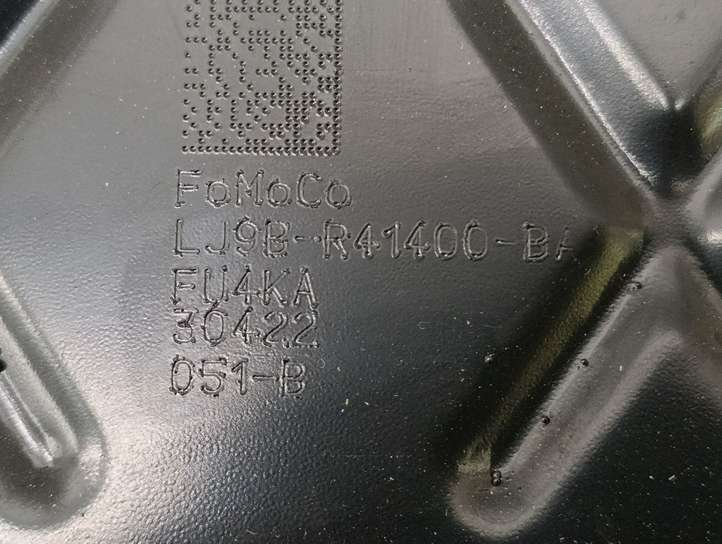 Ford Mustang Mach-E (2020 - )  LJ9BR41400BA  Усилитель заднего бампера (балка)