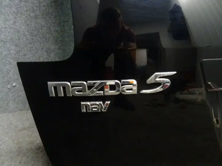 Mazda 5 (2005 - 2010) Крышка багажника — фото 4