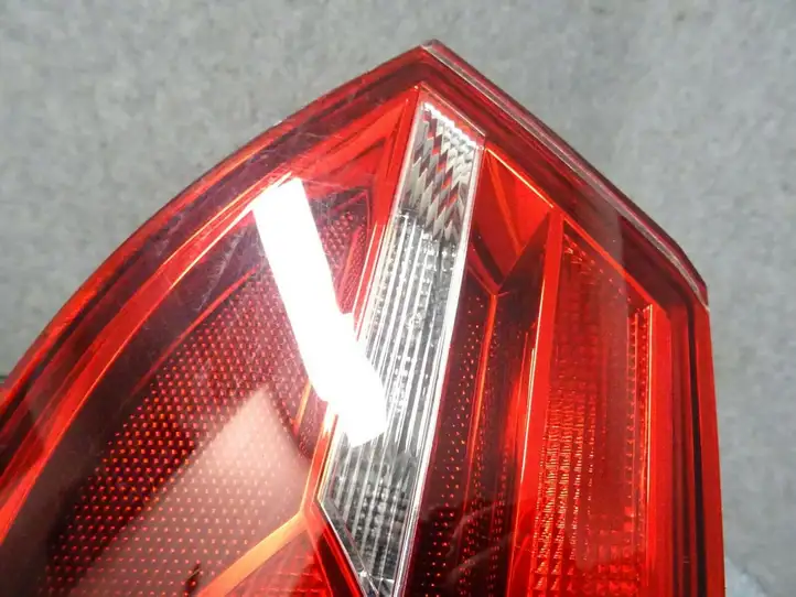 Volkswagen Jetta VI (2011 - 2018) 5C6945093B Задний фонарь в крышке багажника — фото 10