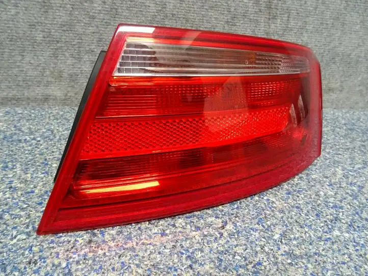 Audi A5 8T 8F (2011 - 2016) 8T8945096 Задний фонарь в кузове — фото 5