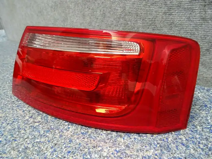 Audi A5 8T 8F (2011 - 2016) 8T8945096 Задний фонарь в кузове — фото 6