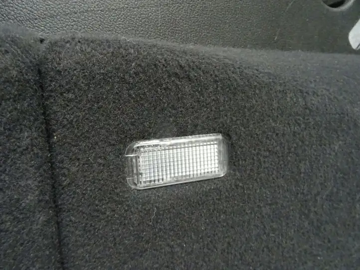 Audi A4 S4 B8 8K (2011 - 2015) 8K9863879 Боковая обшивка багажника — фото 8