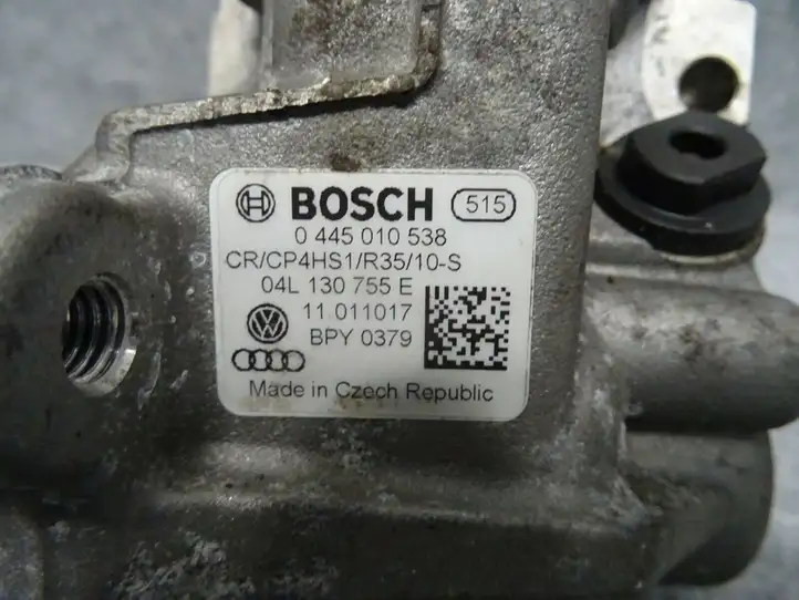 Audi A3/S3 8V (2012 - 2016) 04L130755E Топливный насос — фото 6