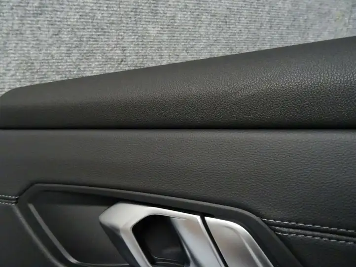 BMW 3 G20 G21 (2019 - ) Обшивка задней двери — фото 9