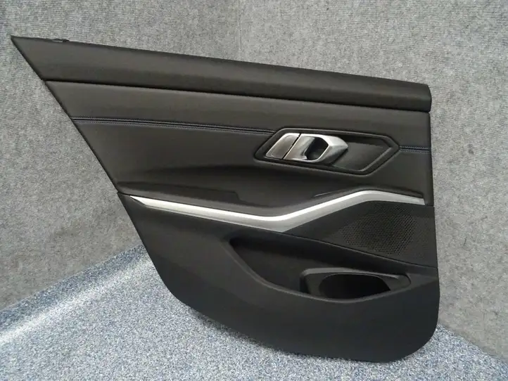 BMW 3 G20 G21 (2019 - ) Обшивка задней двери — фото 10